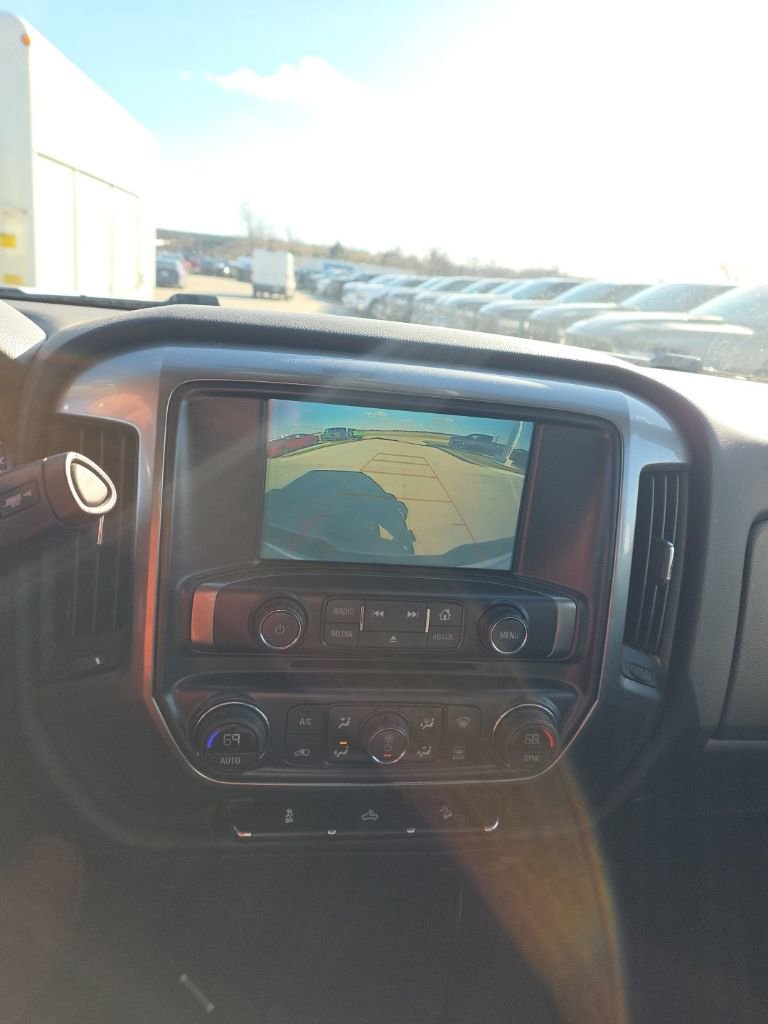 Used 2018 Chevrolet Silverado 1500 LT w/ All Star Edition image 46