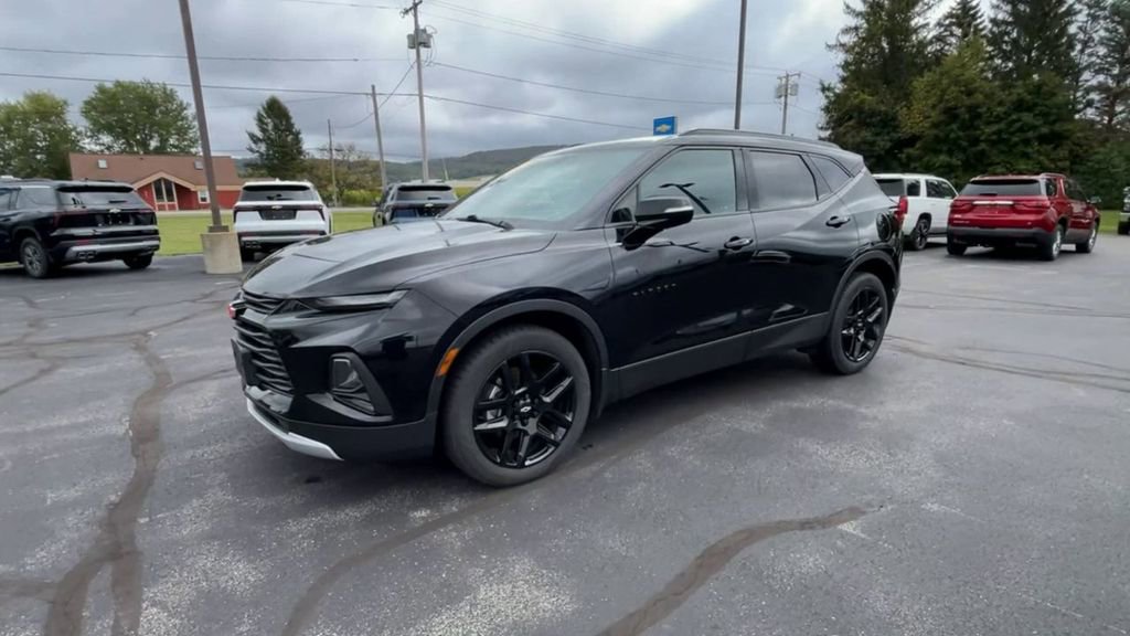 Used 2019 Chevrolet Blazer LT image 4