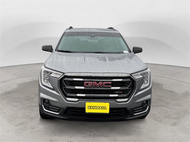 Used 2023 GMC Terrain AT4 image 8