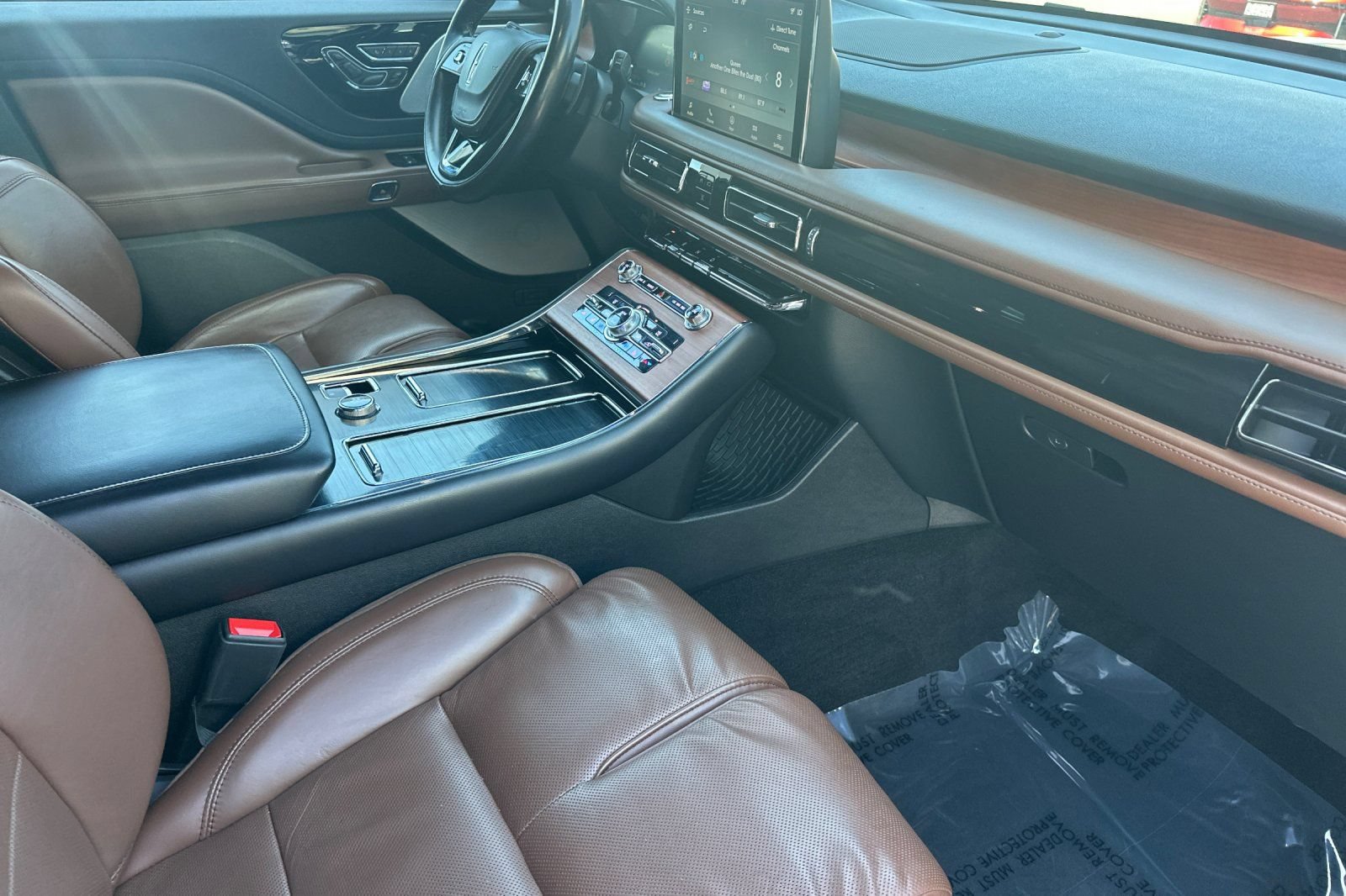 Used 2020 Lincoln Aviator Reserve AWD/4WD image 18