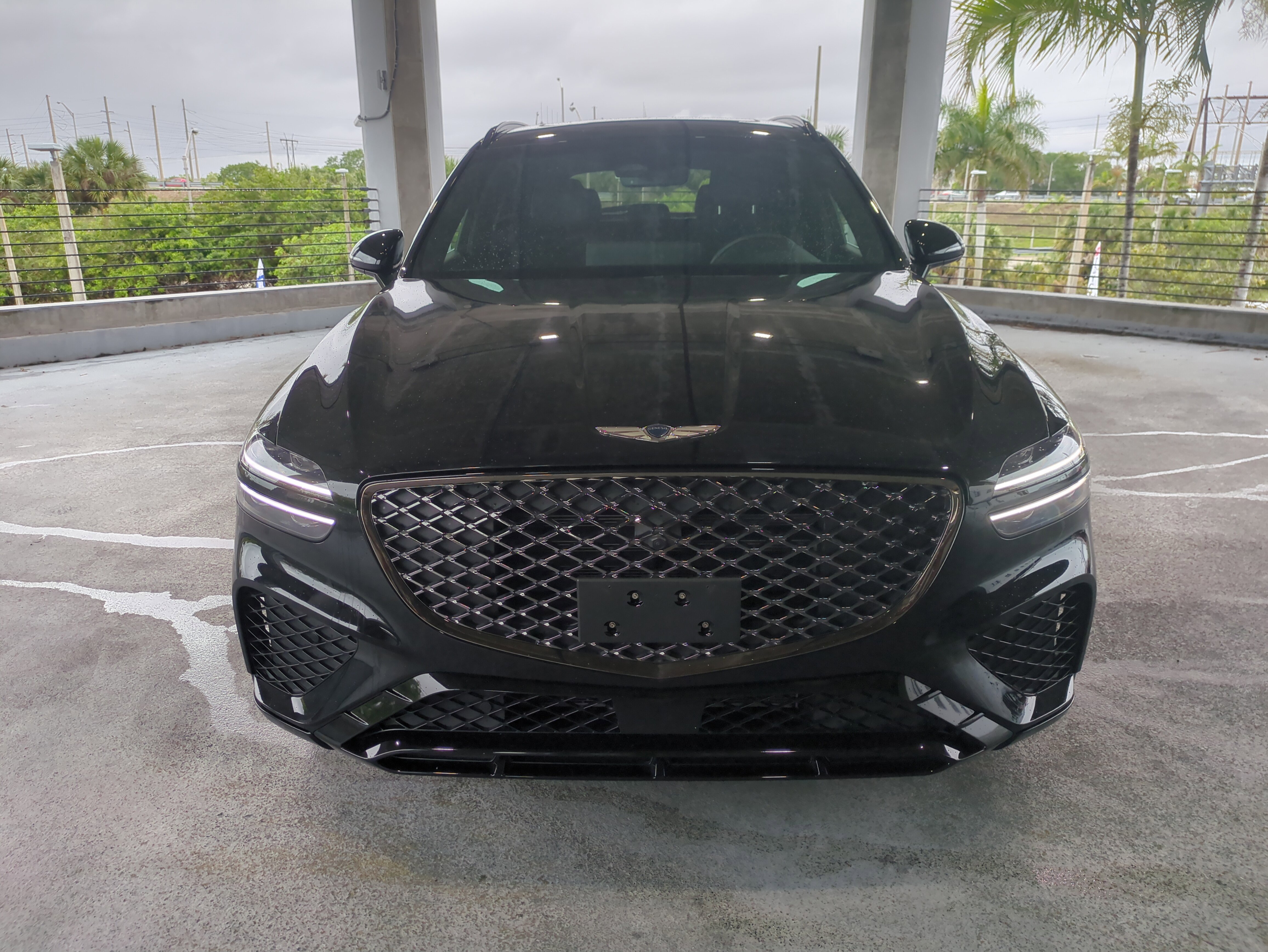 Used 2024 Genesis GV70 2.5T w/ Sport Prestige Package image 3