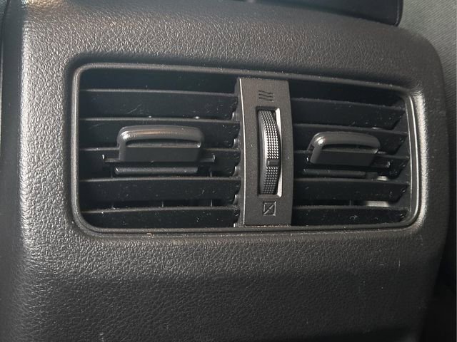 Used 2023 Nissan Rogue S image 16