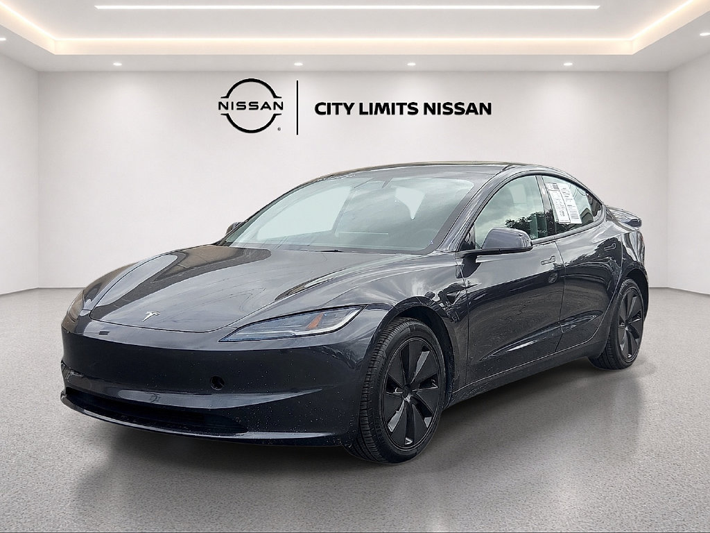 Used 2024 Tesla Model 3 Standard Range RWD image 2