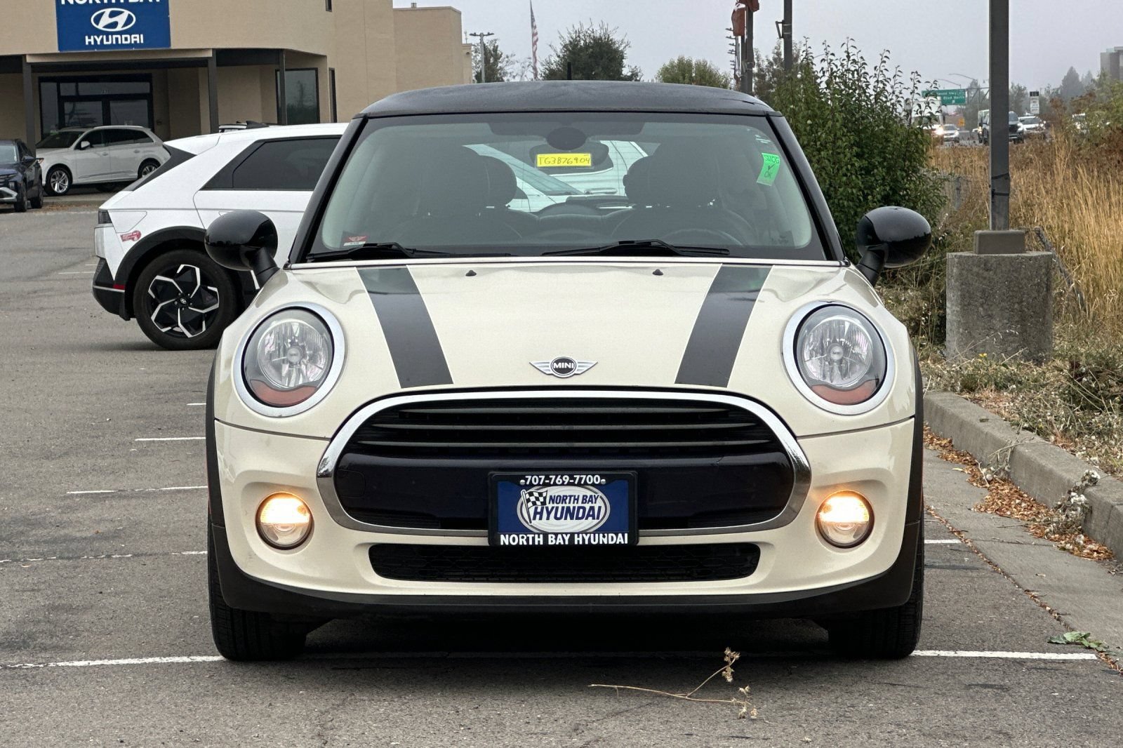 Used 2016 MINI Cooper 2-Door Hardtop FWD image 9
