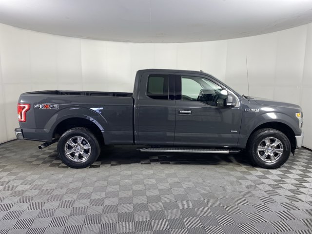 Used 2017 Ford F150 XLT w/ Equipment Group 302A Luxury AWD/4WD image 6