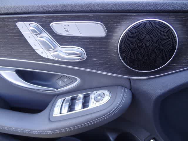 Used 2019 Mercedes-Benz C 300 Sedan image 17
