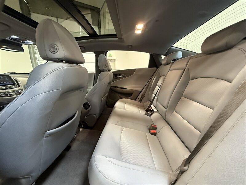 Used 2016 Chevrolet Malibu LT w/ Driver Confidence Package FWD image 30