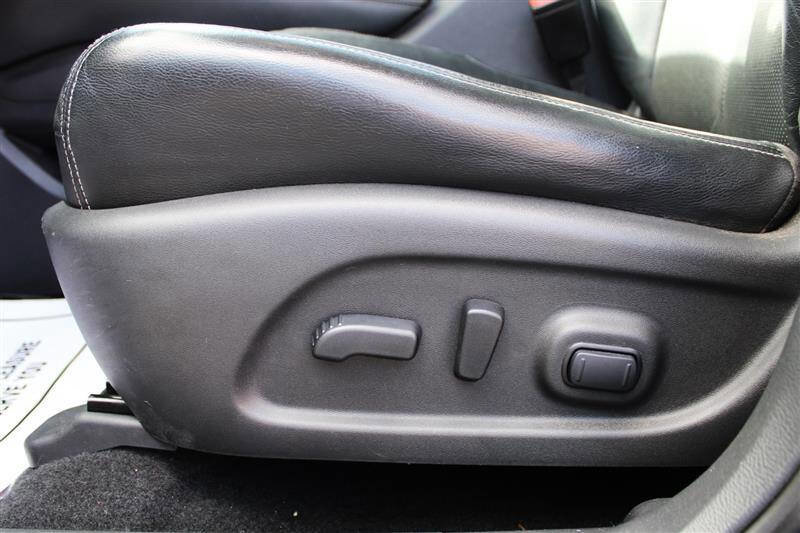 Used 2015 Nissan Murano SL w/ Cargo Package image 11