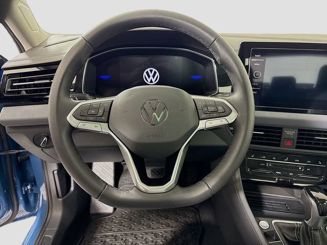 New 2026 Volkswagen Jetta SE FWD image 12