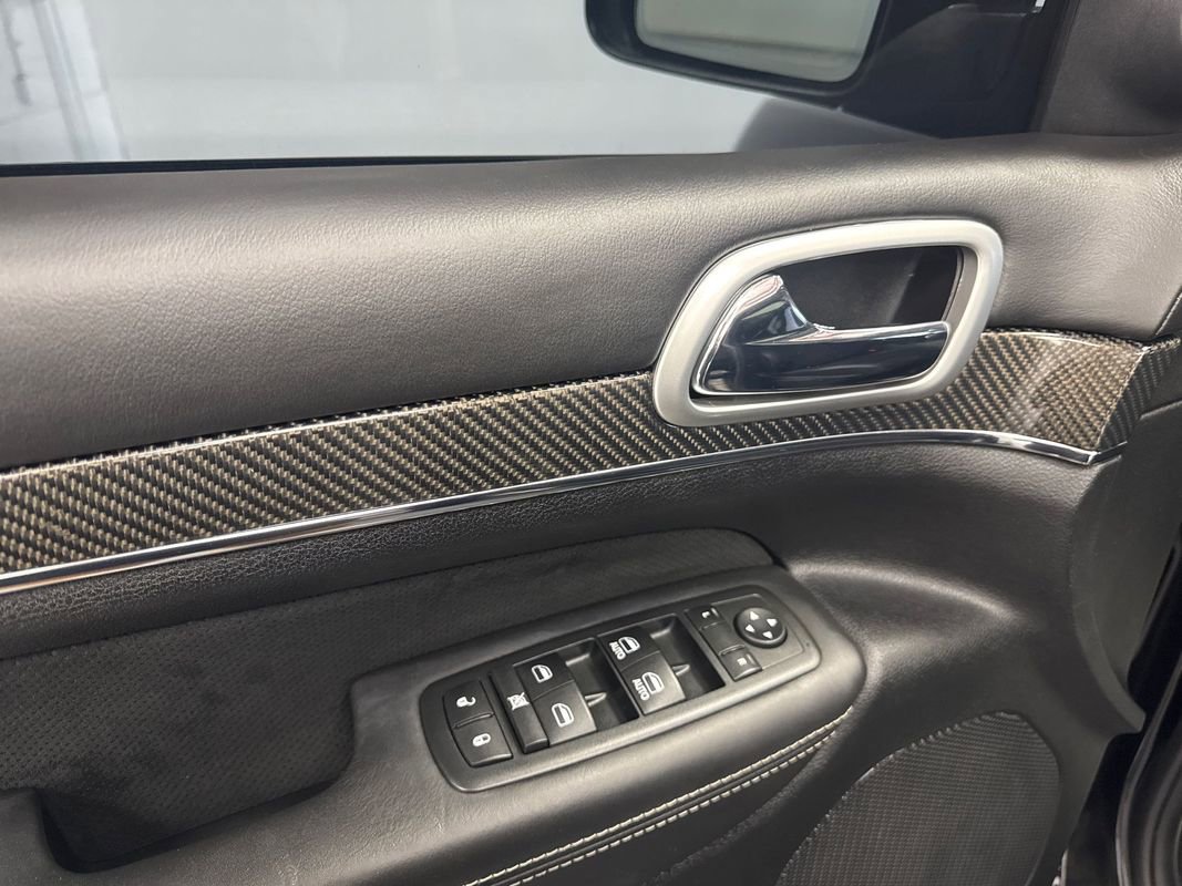 Used 2013 Jeep Grand Cherokee SRT8 AWD/4WD image 10