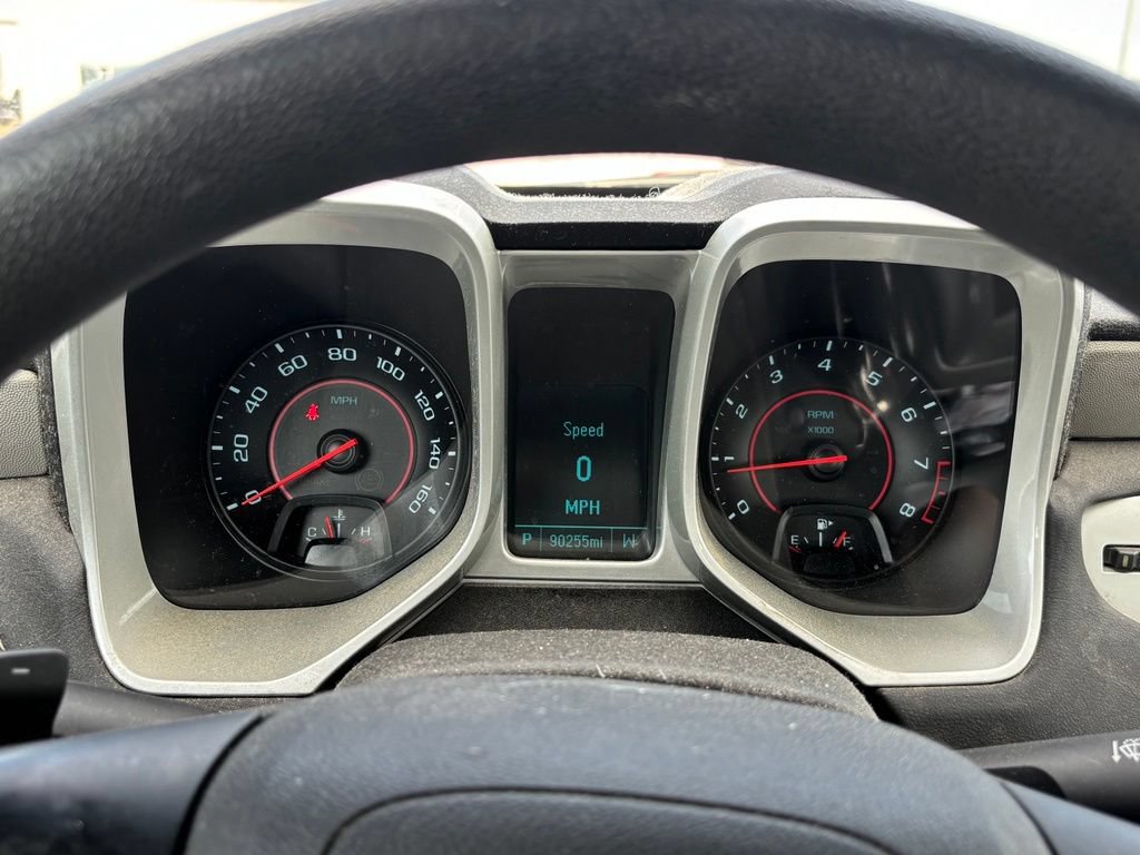 Used 2015 Chevrolet Camaro LS RWD image 11