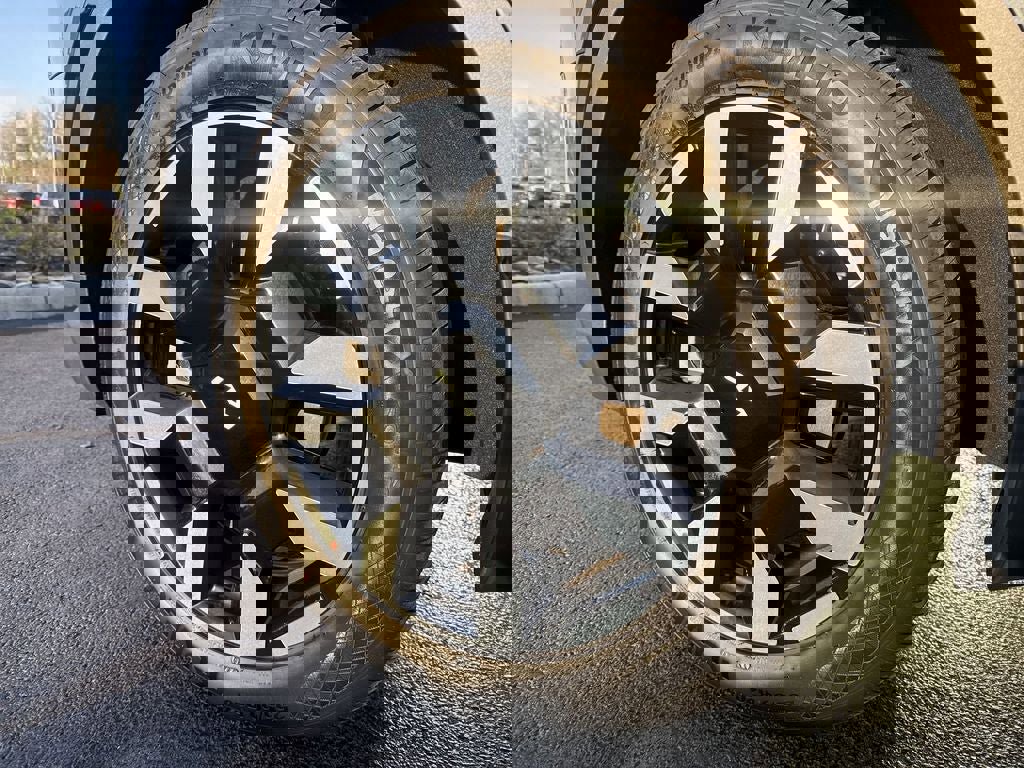 New 2027 Kia Telluride S image 8