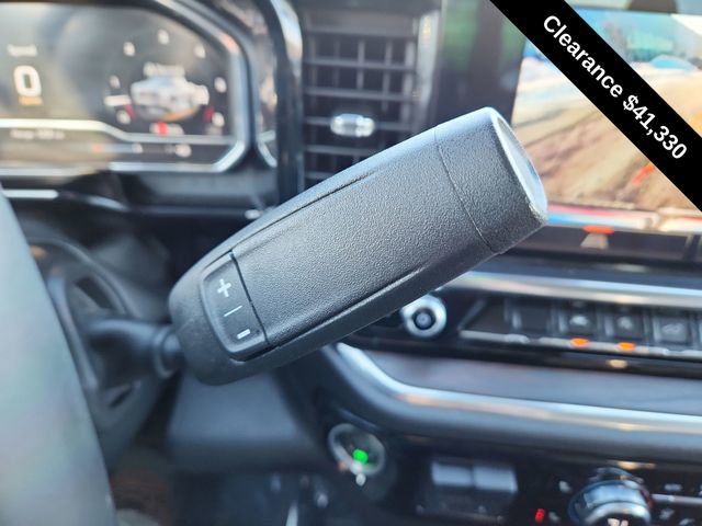 Used 2025 GMC Sierra 1500 SLT image 39