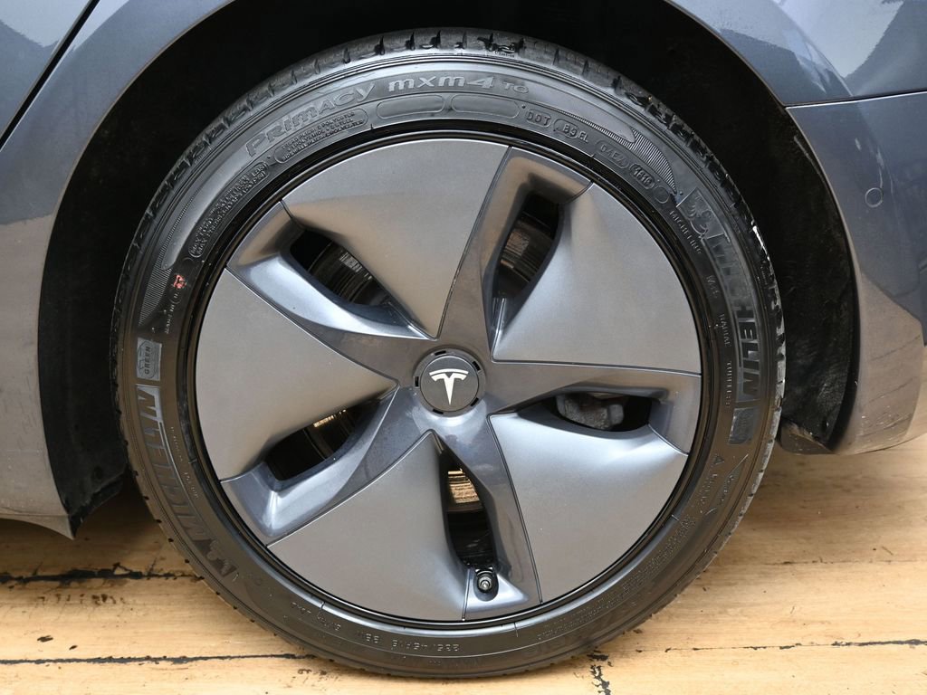 Used 2019 Tesla Model 3 Long Range image 11