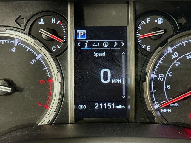 Certified 2024 Toyota 4Runner TRD Off-Road Premium AWD/4WD image 14