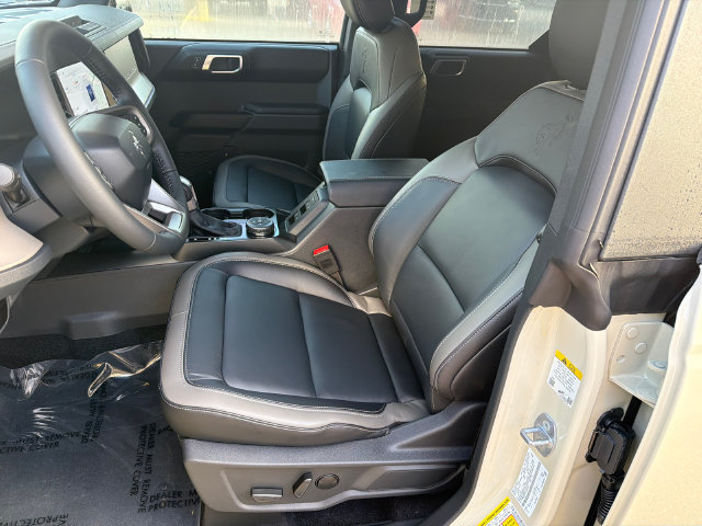 New 2026 Ford Bronco Outer Banks AWD/4WD image 11