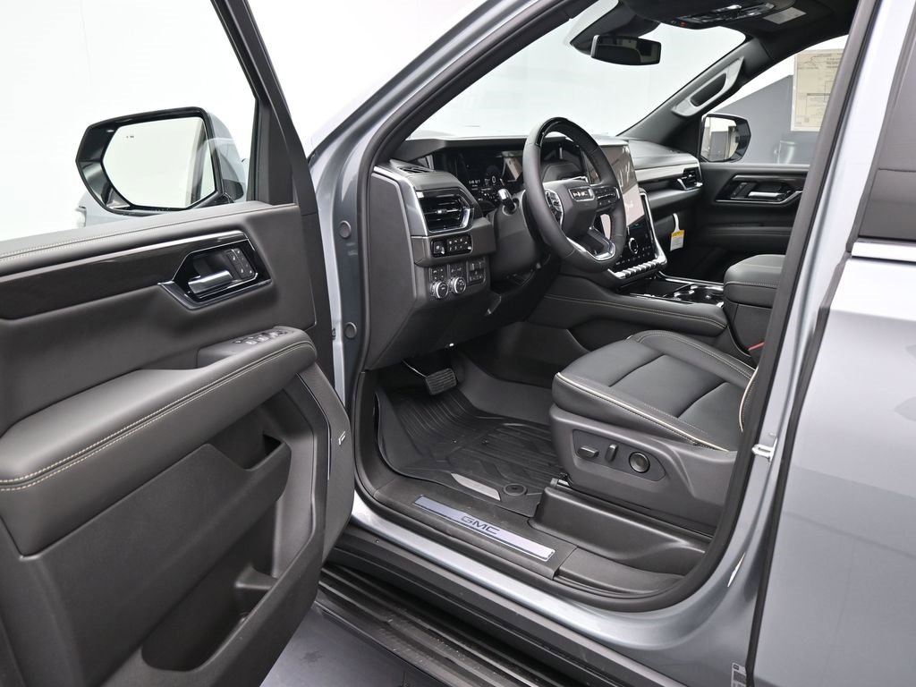 New 2026 GMC Yukon Elevation image 11
