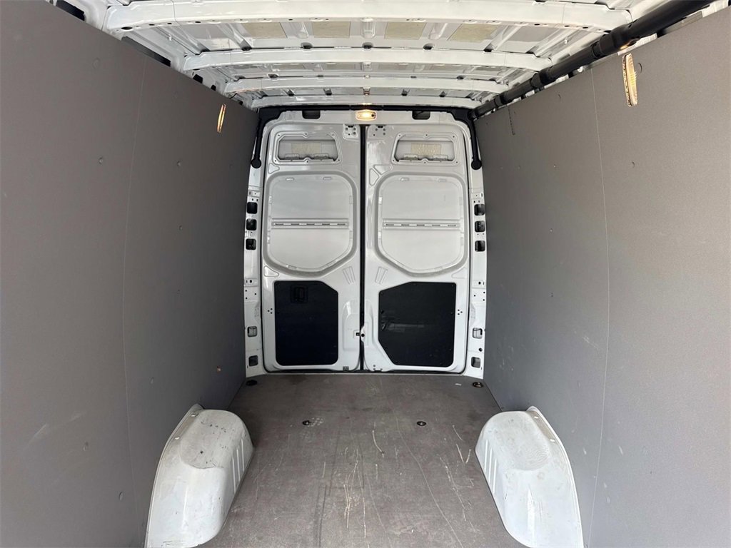 Used 2022 Mercedes-Benz Sprinter 3500 image 18