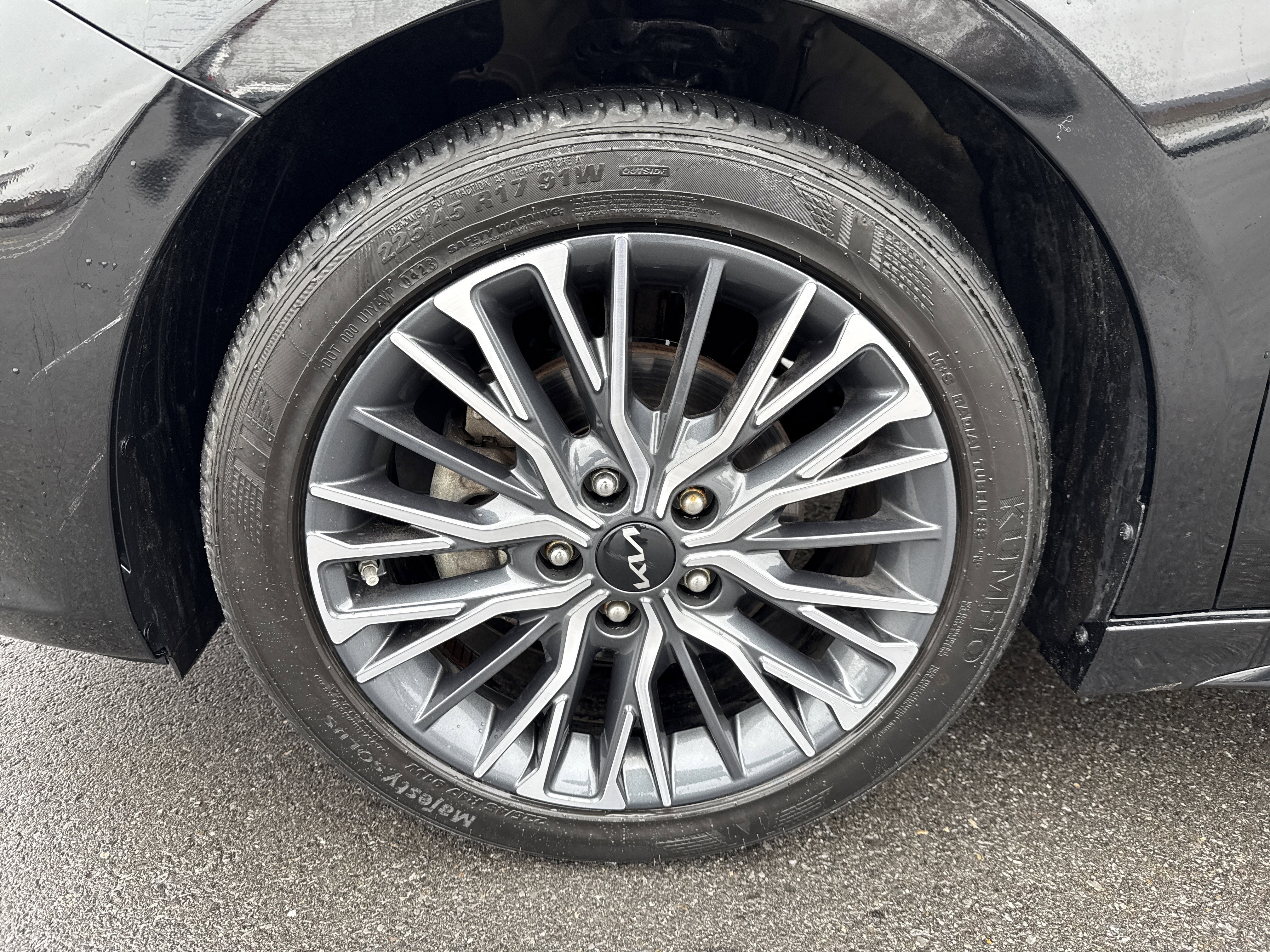 Certified 2023 Kia Forte GT-Line w/ GT-Line Premium Package image 11