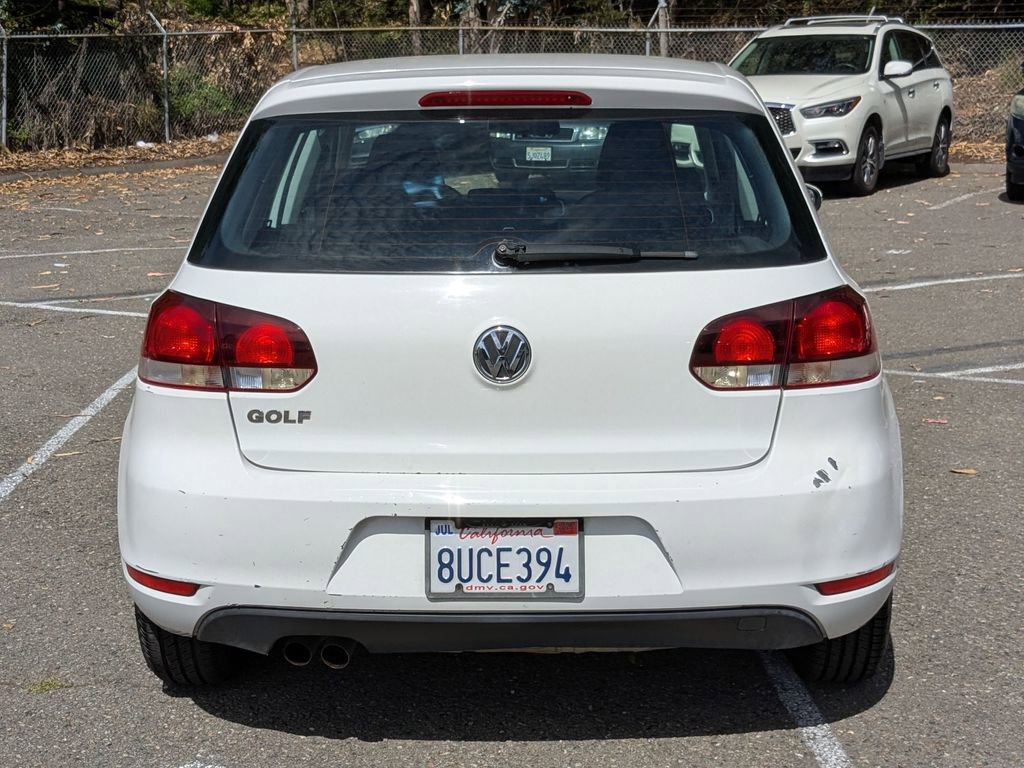 Used 2014 Volkswagen Golf 4-Door image 6