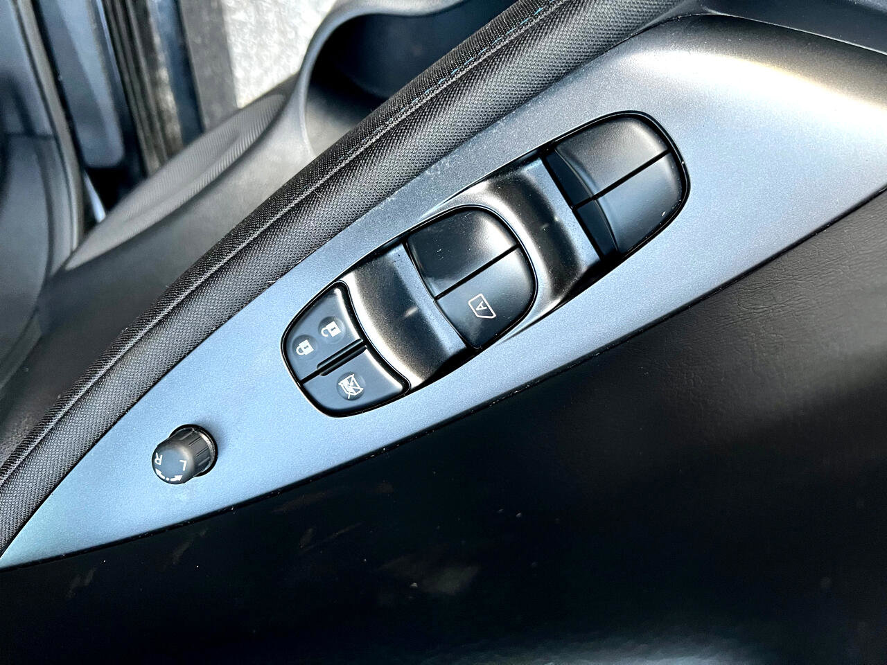 Used 2020 Nissan Leaf S w/ S Charge Package image 25