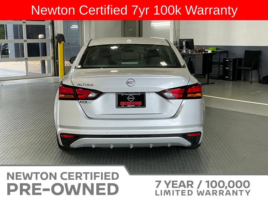 Used 2025 Nissan Altima 2.5 SV FWD image 5