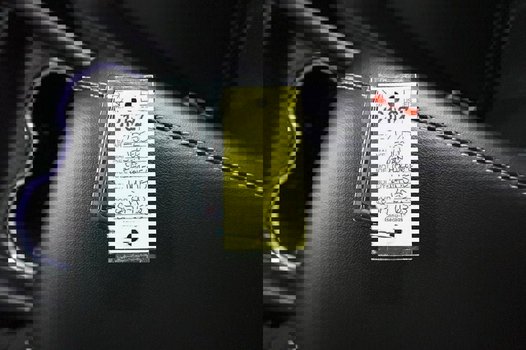 New 2025 Jeep Grand Cherokee L Limited w/ Luxury Tech Group II image 34