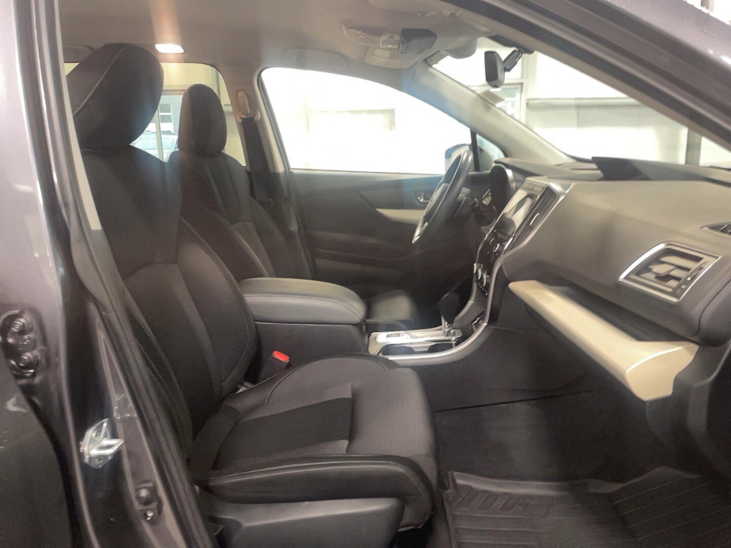 Used 2022 Subaru Ascent Premium w/ Convenience Package AWD/4WD image 18