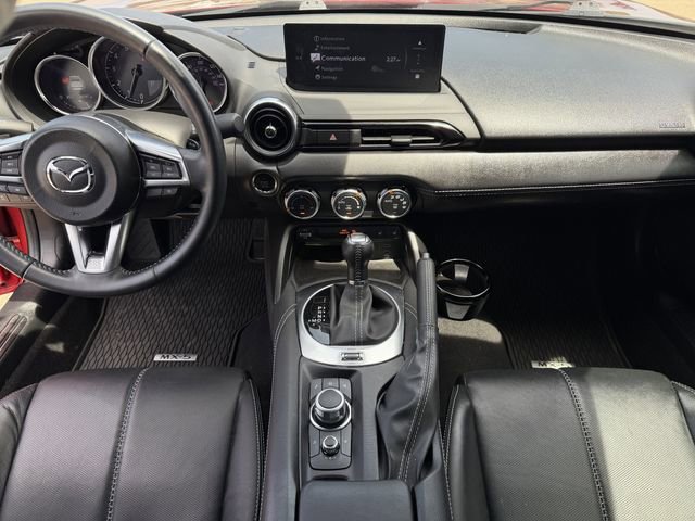 Used 2024 MAZDA MX-5 Miata RF Grand Touring w/ Weather Package RWD image 10
