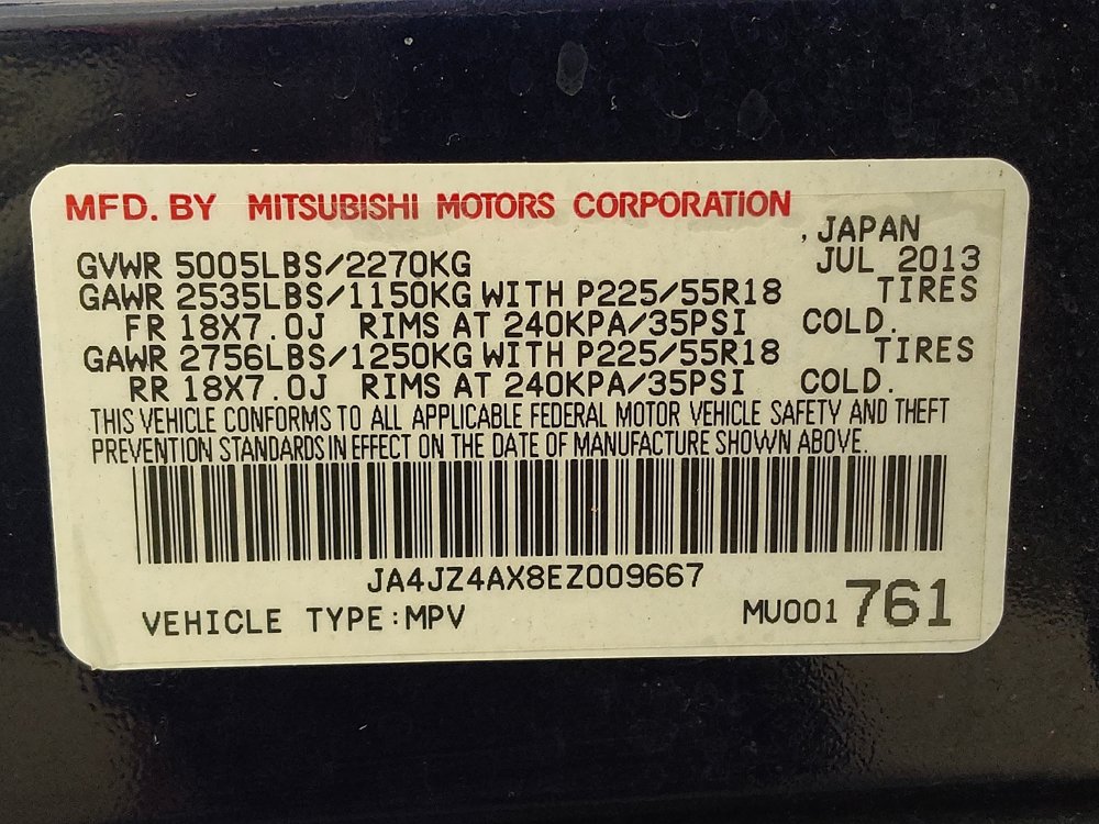 Used 2014 Mitsubishi Outlander GT AWD/4WD image 33