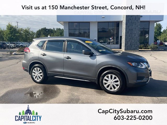 Used 2018 Nissan Rogue S AWD/4WD image 1