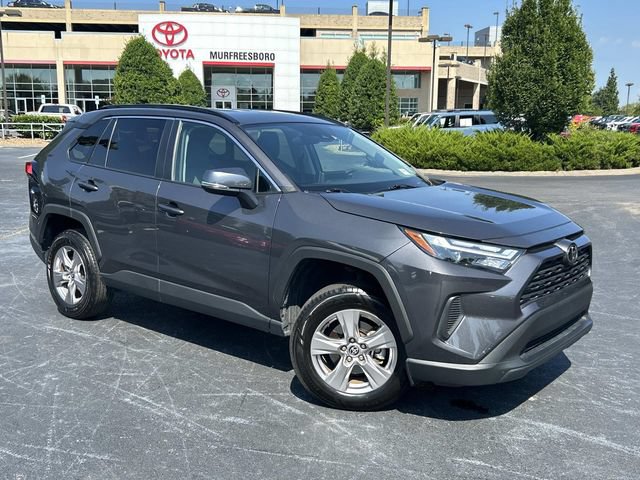 Used 2025 Toyota RAV4 XLE FWD image 2