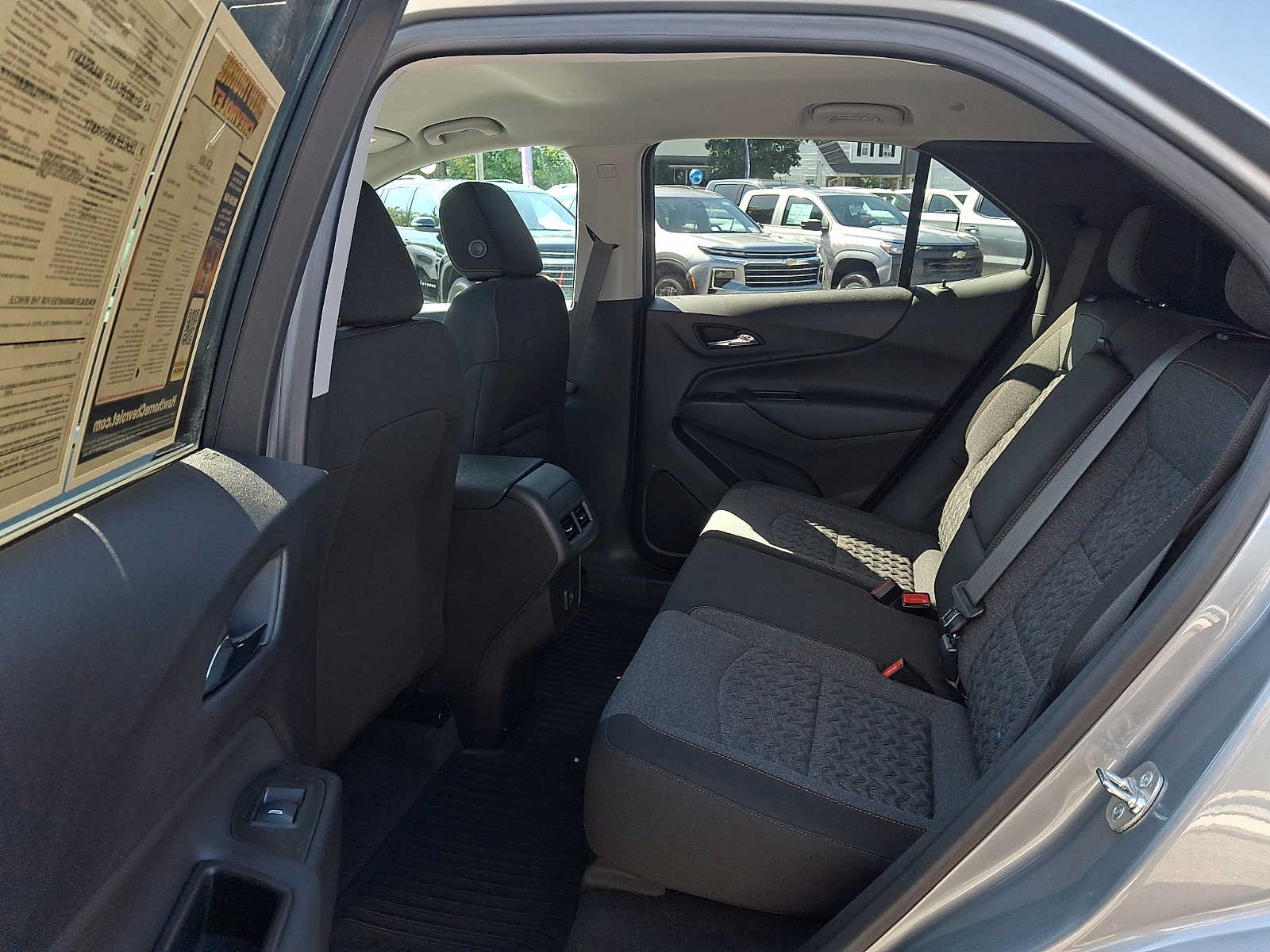 Certified 2024 Chevrolet Equinox LT FWD image 10