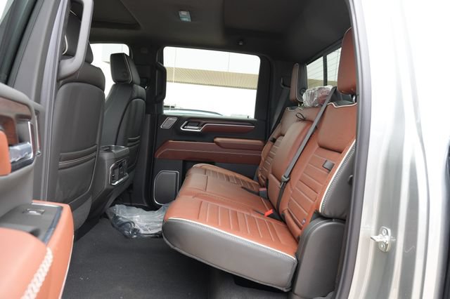 New 2026 GMC Sierra 2500 Denali Ultimate AWD/4WD image 11