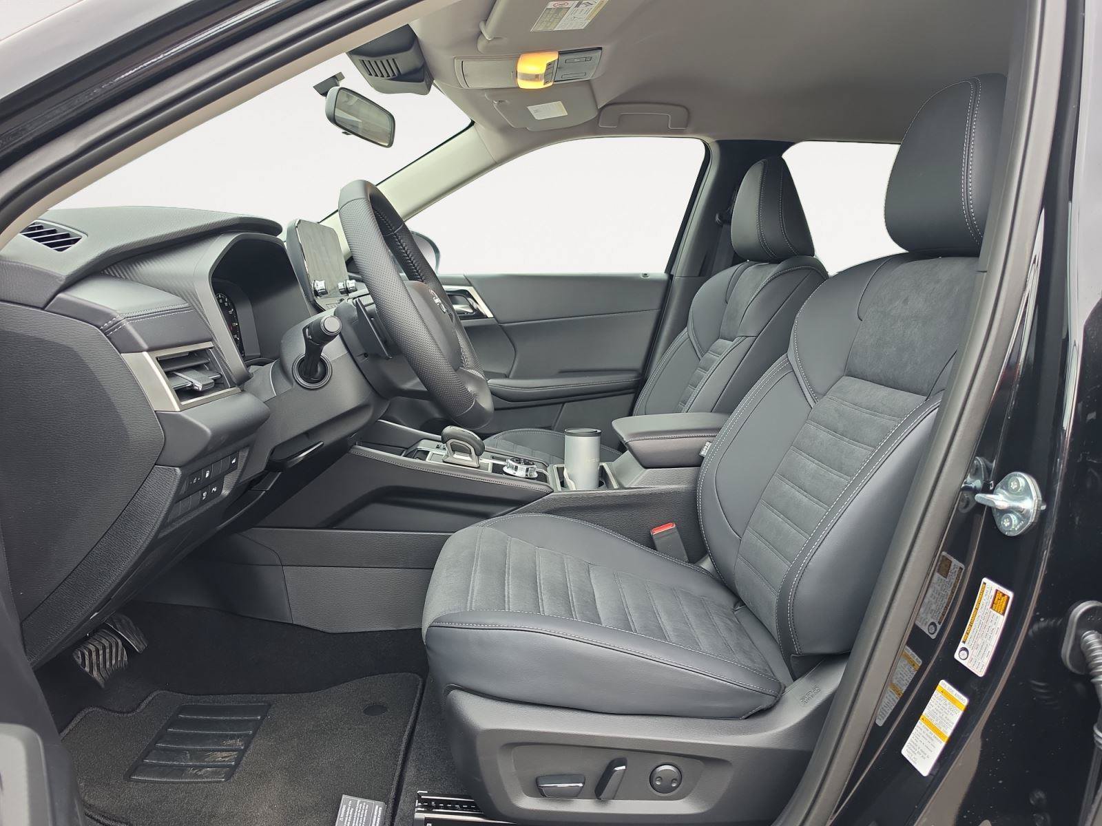 New 2026 Nissan Rogue SL AWD/4WD image 10
