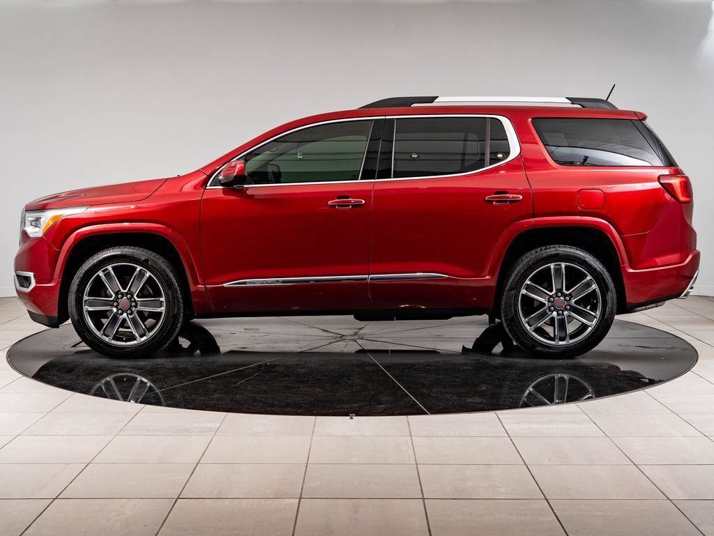 Used 2019 GMC Acadia Denali w/ Technology Package AWD/4WD image 5