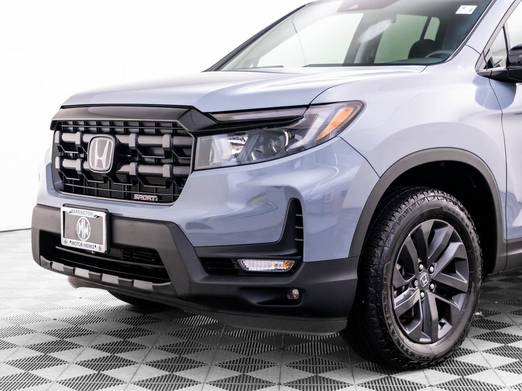 Used 2025 Honda Ridgeline Sport image 34