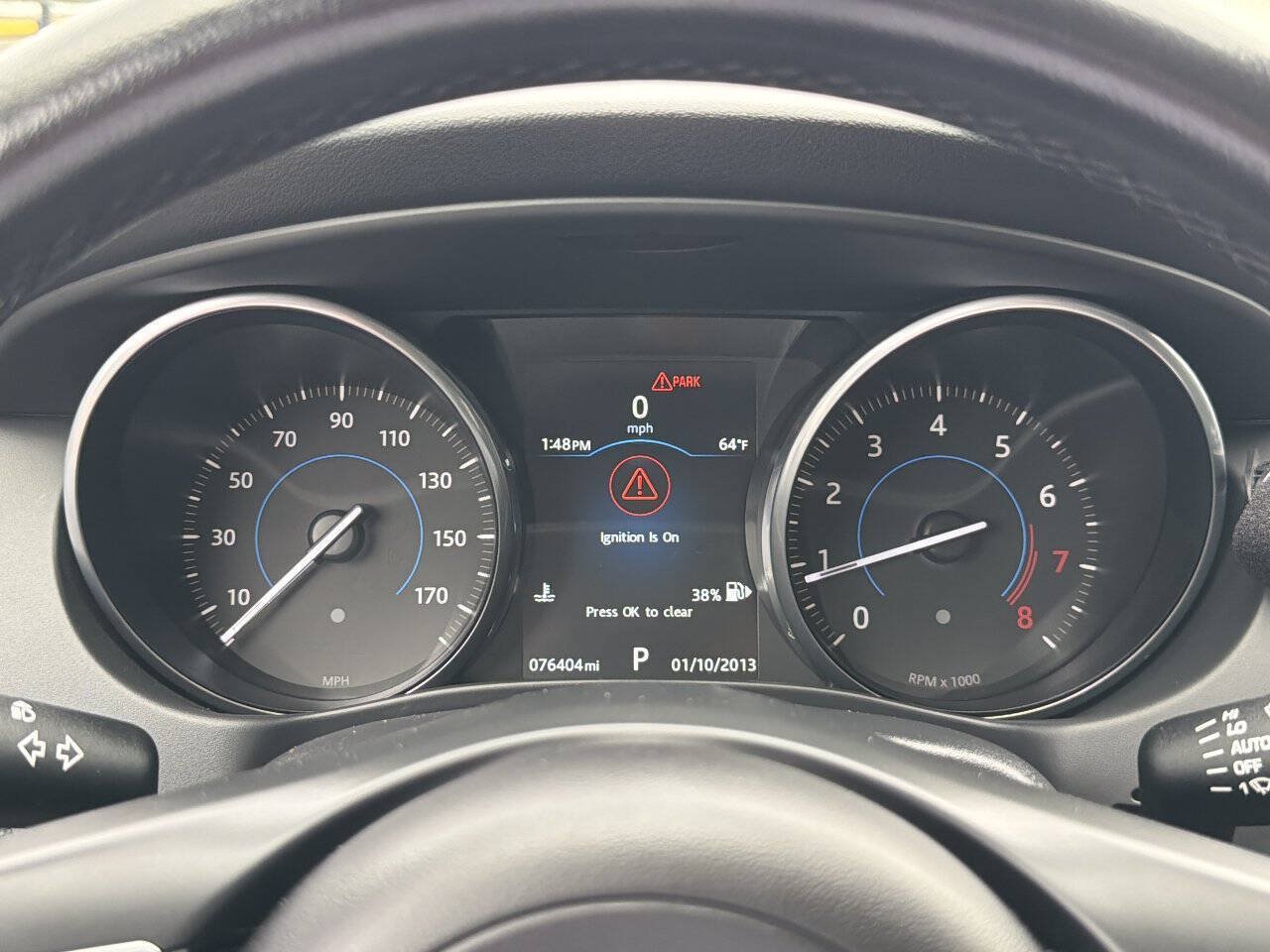 Used 2017 Jaguar XE RWD image 31