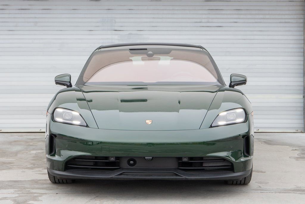 New 2026 Porsche Taycan image 11