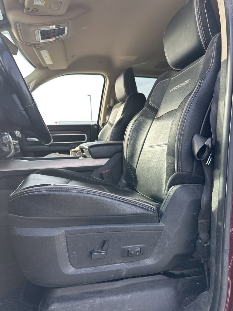 Used 2022 RAM 2500 Laramie w/ Chrome Appearance Group AWD/4WD image 42