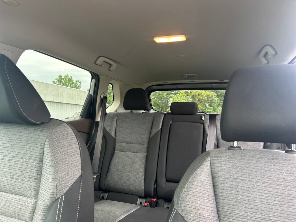 Used 2022 Nissan Rogue SV AWD/4WD image 12