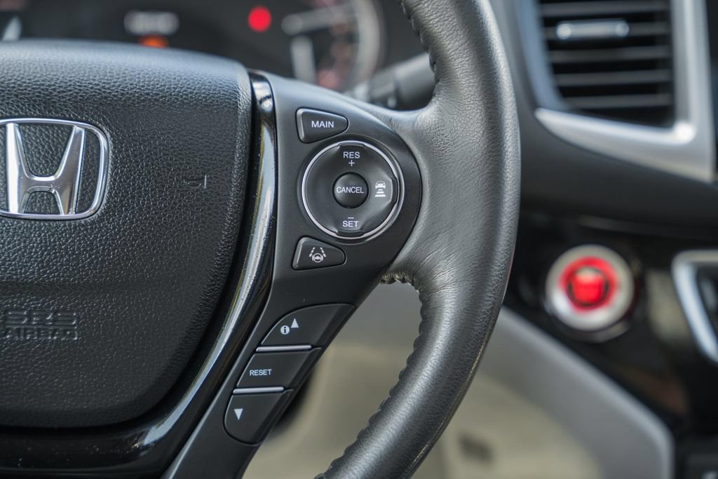 Used 2017 Honda Ridgeline RTL-E image 30