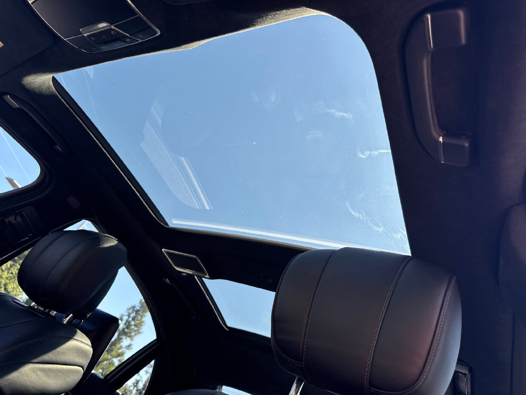 Used 2014 Mercedes-Benz S 550 Sedan image 32