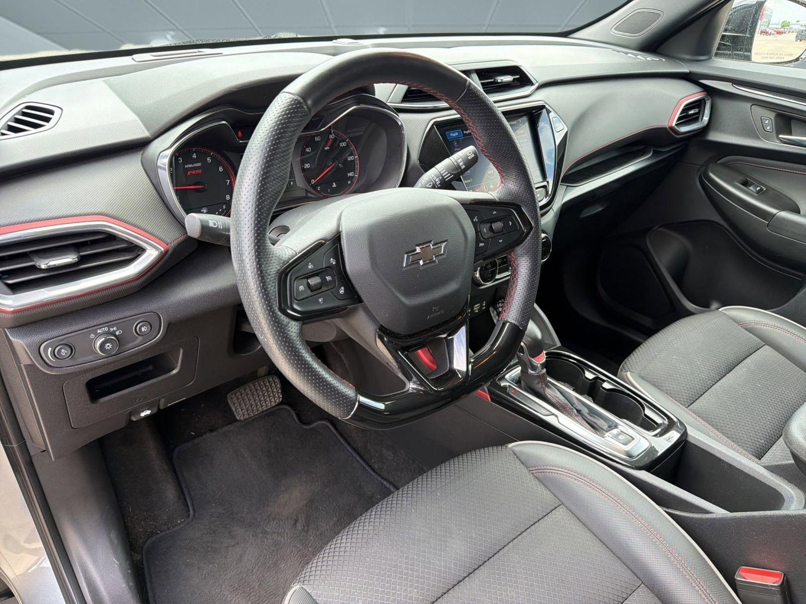 Used 2023 Chevrolet TrailBlazer RS w/ Convenience Package image 4