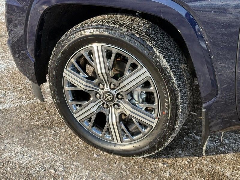 Used 2026 Toyota Sequoia Capstone AWD/4WD image 10