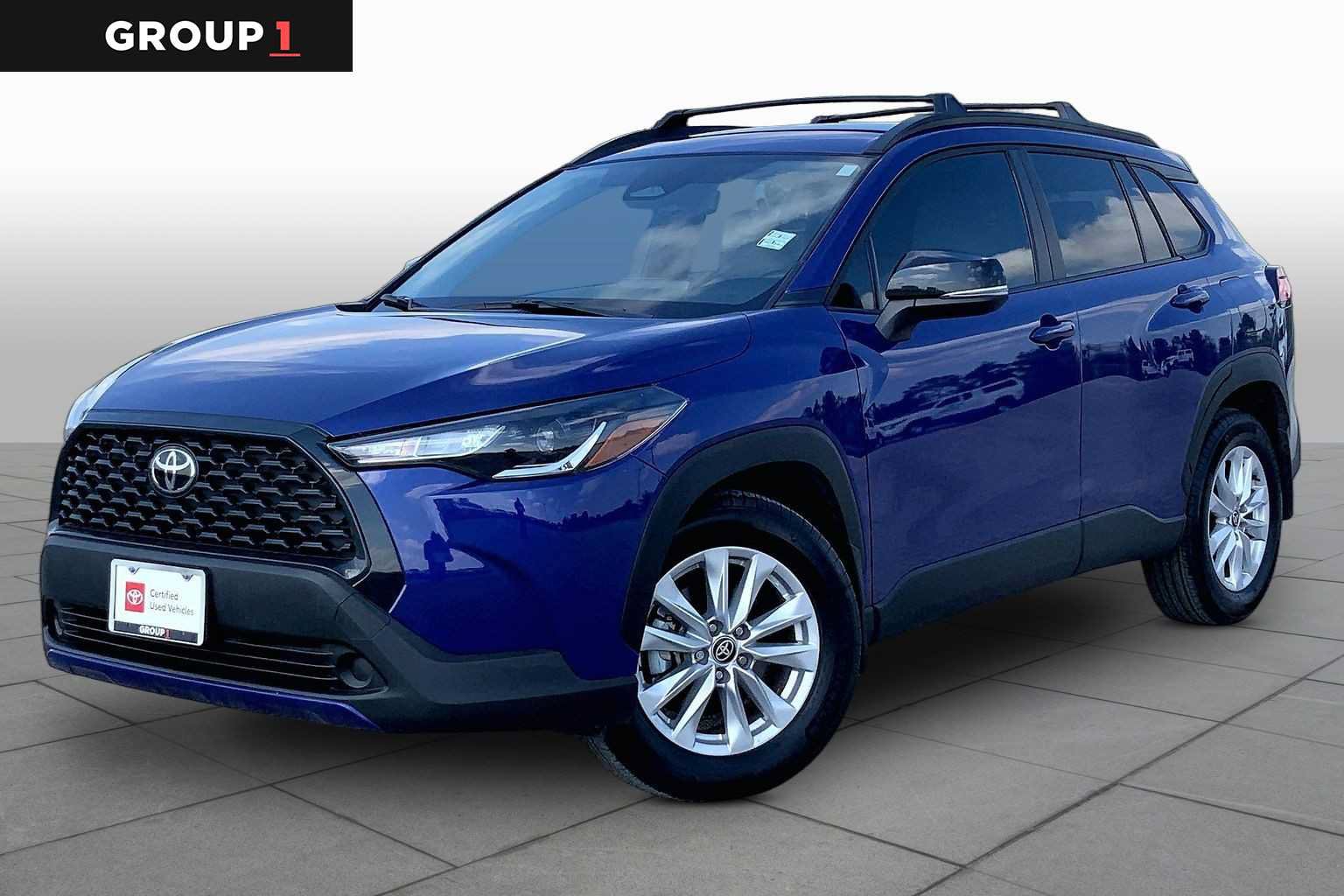 Certified 2025 Toyota Corolla Cross LE FWD image 1