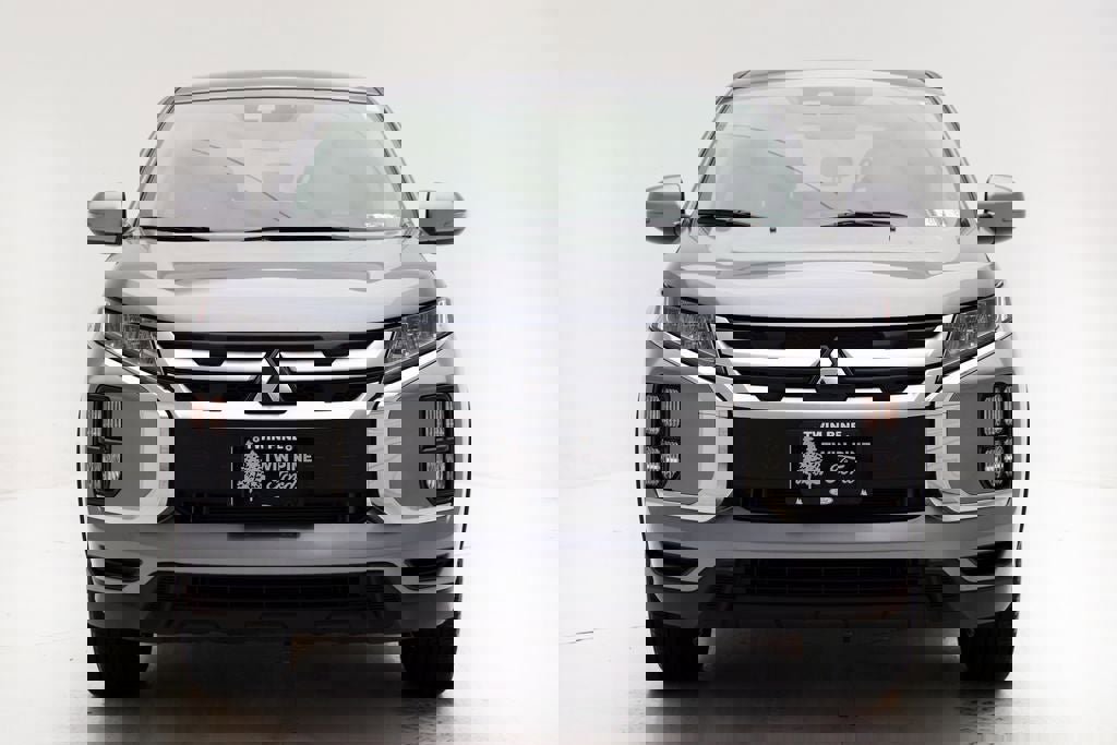 Used 2025 Mitsubishi Outlander Sport AWD image 5