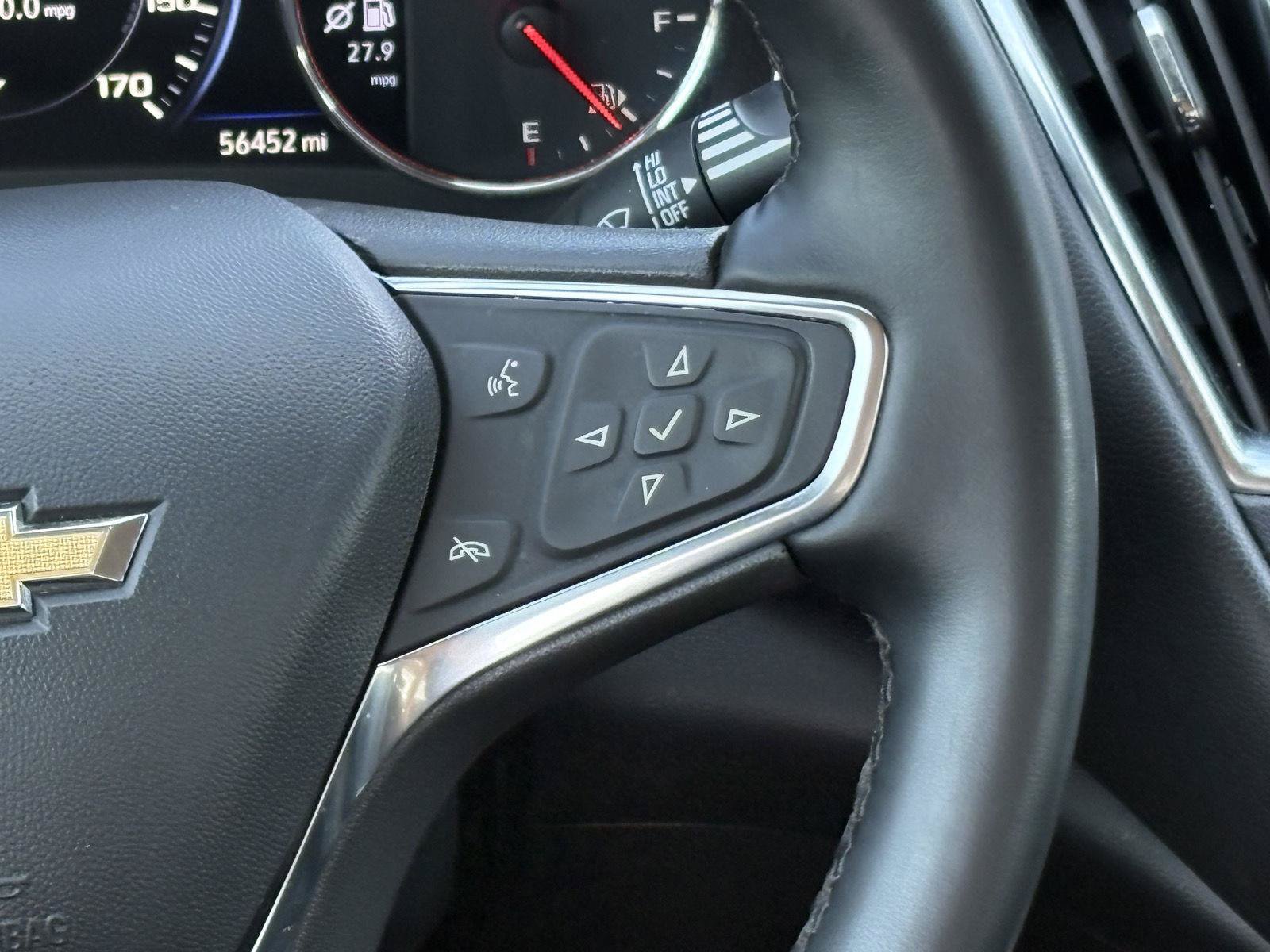 Used 2024 Chevrolet Malibu LT FWD image 12