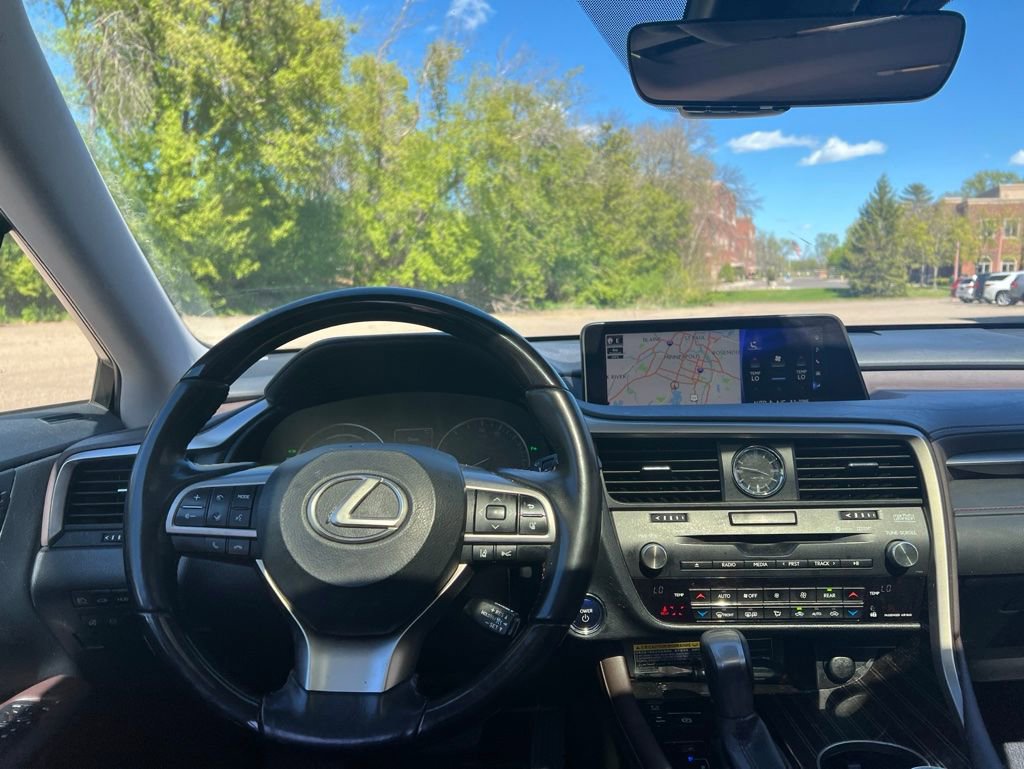 Used 2019 Lexus RX 450hL Luxury AWD/4WD image 17