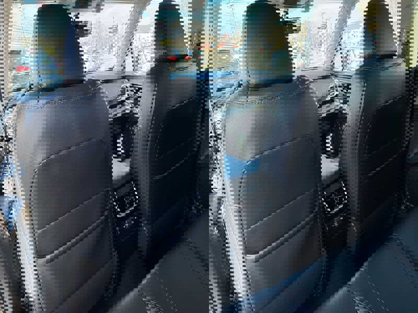 Used 2022 Subaru Outback Limited XT image 19